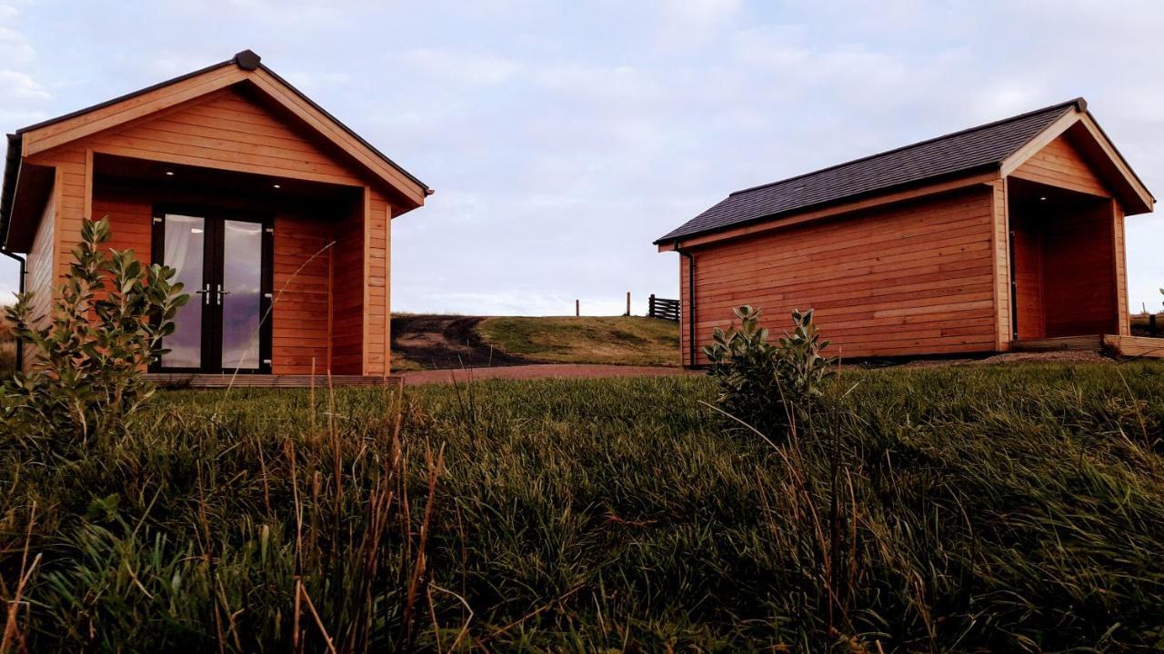 Hebridean Holiday Cabins Breasclete エクステリア 写真