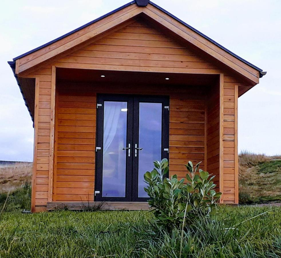 Hebridean Holiday Cabins Breasclete エクステリア 写真